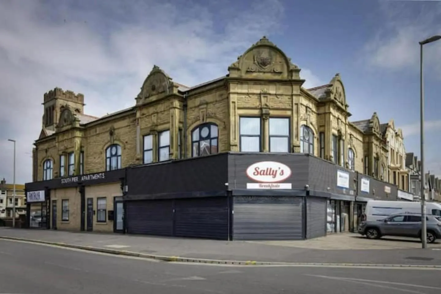 Bond Street, Sleeps 7 Apartment Blackpool